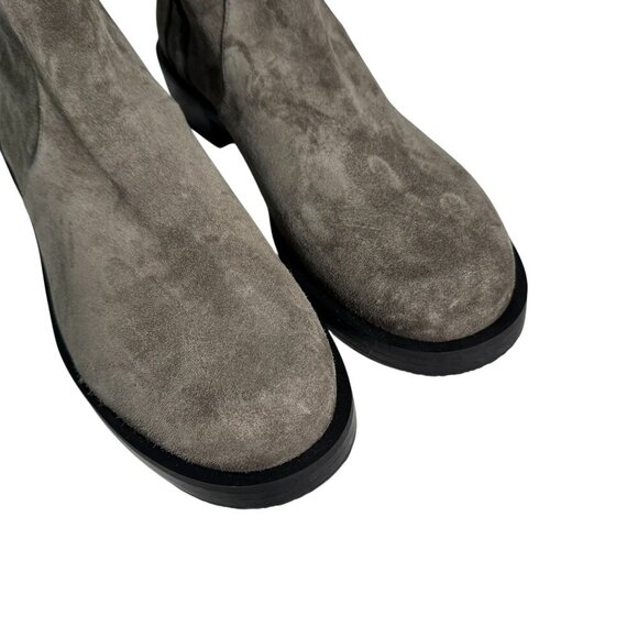 $595 Stuart Weitzman Bold Zip Bootie Charcoal Gray Suede Low Heel Size 9.5 US - Picture 4 of 8
